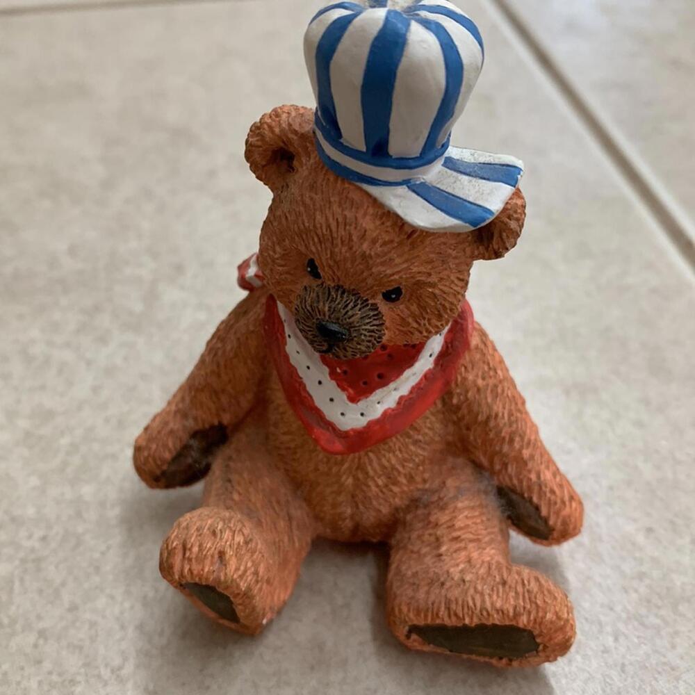 1996 Bronson Collection bears. Set of 4. - Picture 9 of 11